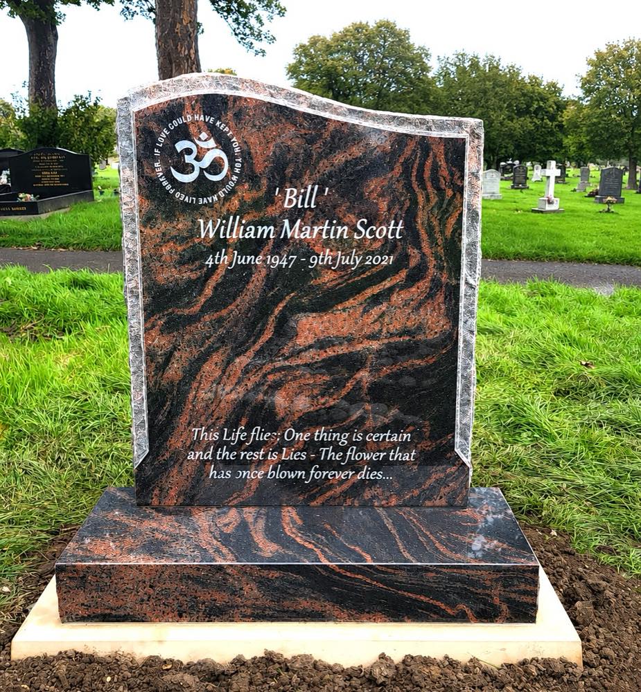 Lawn memorial
