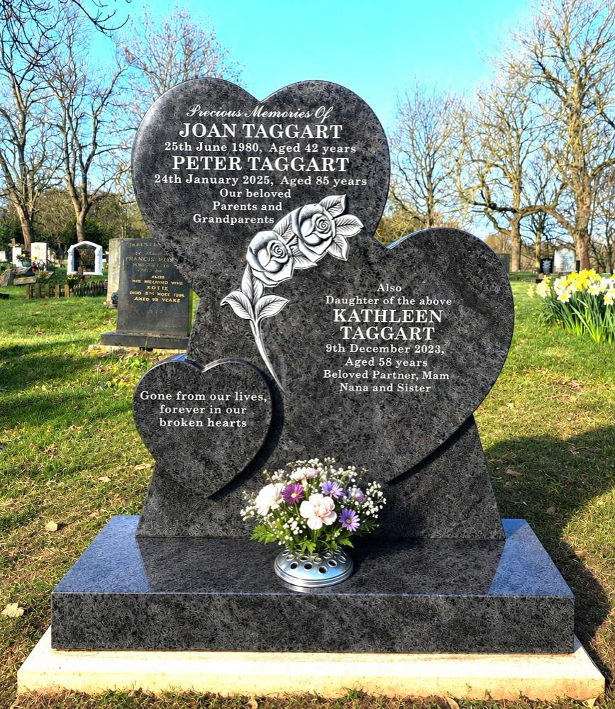 Lawn memorial